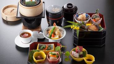 食事・飲み物 / 1