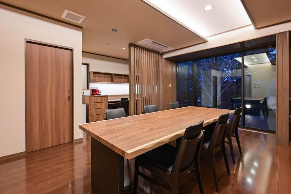 天の丸別邸　風の谷の庵（テンノマルベッテイ　カゼノタニノイオリ） / 2