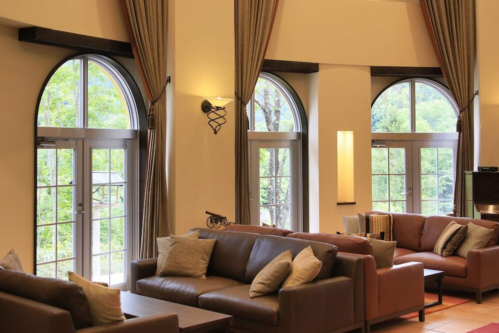 ロビー応接スペース