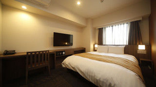 モデレート クイーンルーム