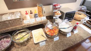 食事・飲み物 / 3