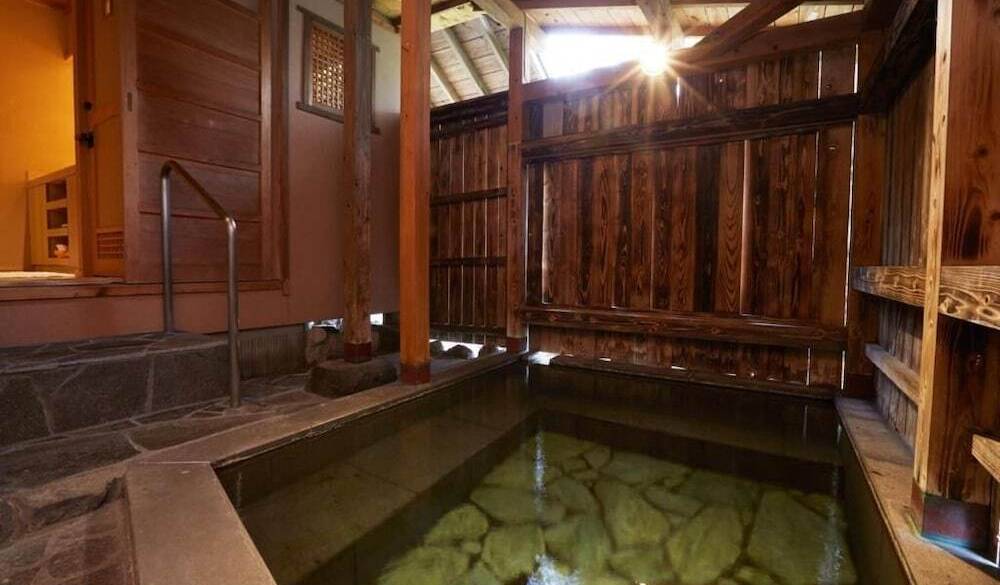 離れ客室 半露天付き / 4