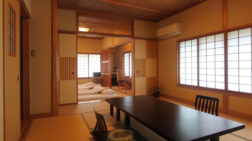 二間続きの客室 / 3