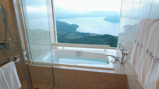 スイート シングルベッド 2 台 (Lake Side)