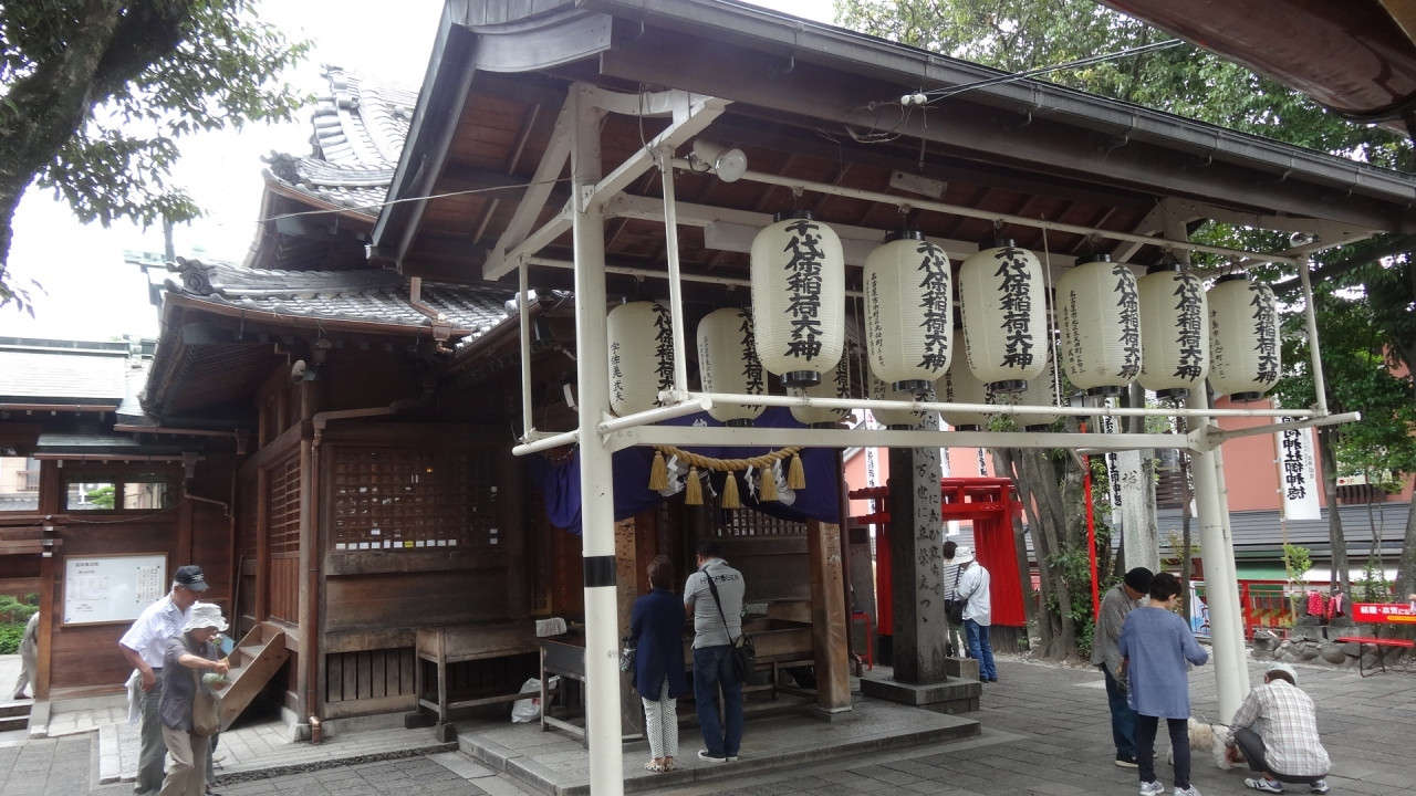 日本三大稲荷のひとつ、商売繁盛の神様「千代保稲荷神社」685717