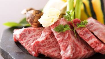 食事・飲み物 / 12