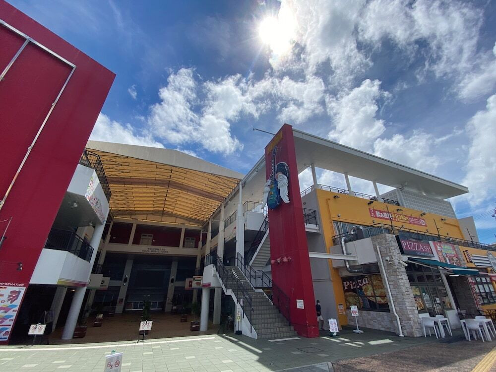 ショッピングモール