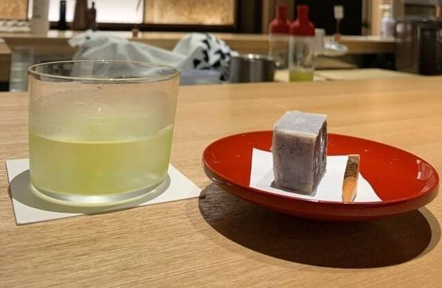 足湯からはじまる
チェックイン / 2