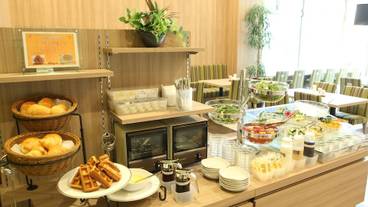 朝食スペース / 24