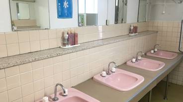 施設内の設備 / 12