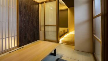 客室内のダイニングエリア / 13