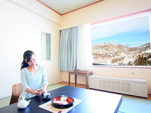 万座土産も見て回って
チェックアウト / 3