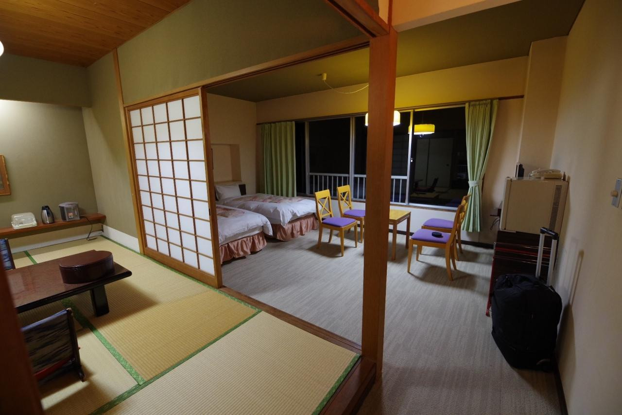 ひっそりと静かなお宿でひとりの時間を満喫4089544