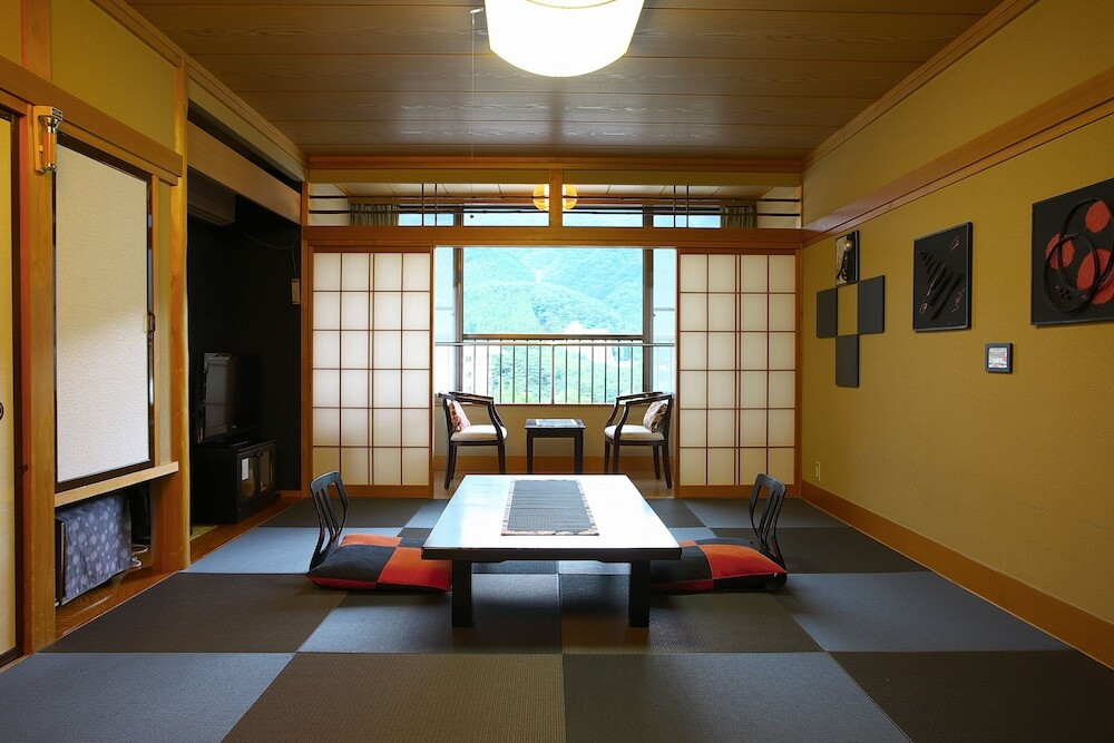 心もお肌もつるつるに♡“炭”にこだわり抜いた温泉宿3349441
