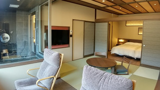 【温泉内風呂付】 [和洋室] [禁煙] [リバービュー]