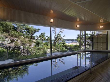 海辺のホテルはな / 3