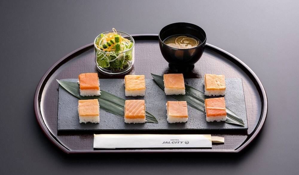 ます寿し食べ比べ膳 / 2