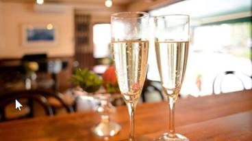 カフェでの過ごし方イメージ / 3