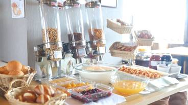 朝食ビュッフェ / 18