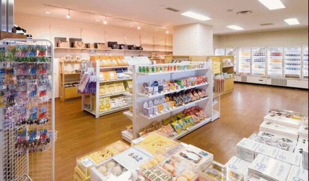 ギフト ショップ / 2