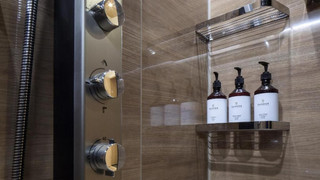 プレミアム スタジオスイート ベッド (複数台) 禁煙 スパ浴槽