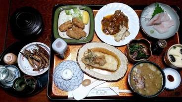 食事・飲み物 / 1