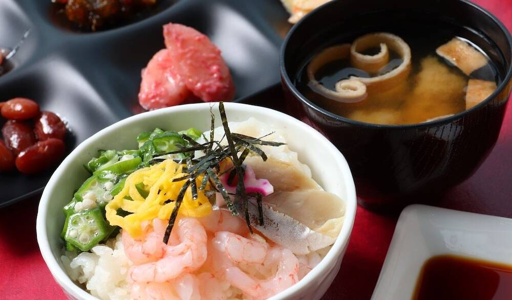 朝食ビュッフェ 勝手丼 / 3