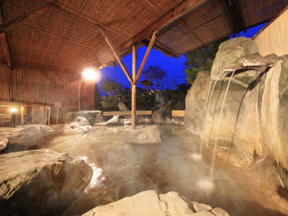 「いろり炉端料理」に舌鼓、お部屋から満天の星を楽しむ3567214