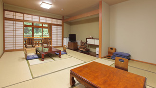 石の間（1～7名）共用バスルーム