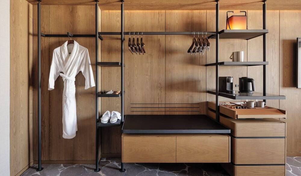 ワンランク上の客室で
特別感に浸る / 5