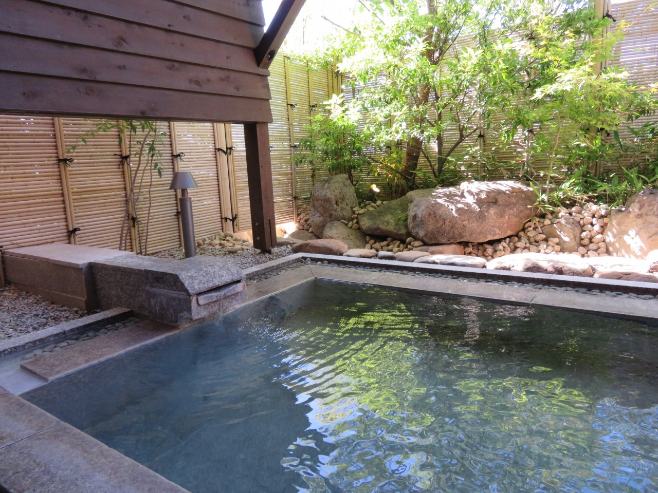 最上階には専用の半露天風呂も！4265066