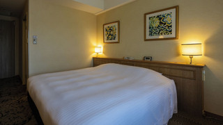 ダブルルーム (Symphony)