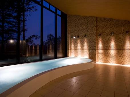 軽井沢プリンスホテル イースト / 2