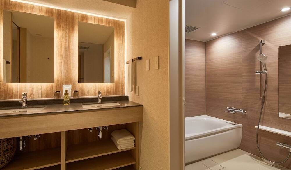 バスルーム一例 / 4