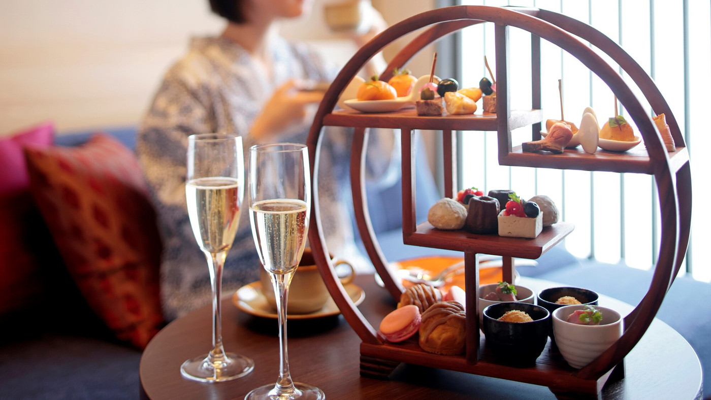 目でも楽しめるお重朝食「京の四季彩箱」でパワーチャージ4259891