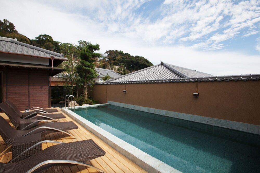 特別室つつじ　夏季限定プール付き