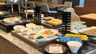 朝食ビュッフェ / 3