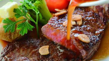 食事・飲み物 / 12