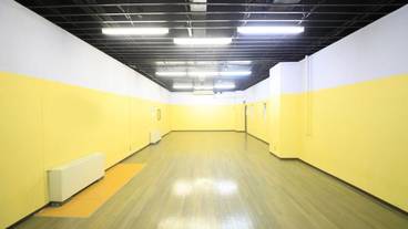 スポーツ設備 / 1