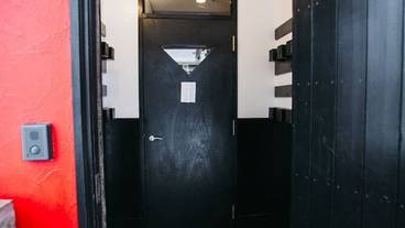 内部エントランス / 3