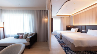 プレミアム スイート 禁煙 (ラウンジアクセス付き)