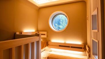 茶アロマのロウリュウサウナ / 3