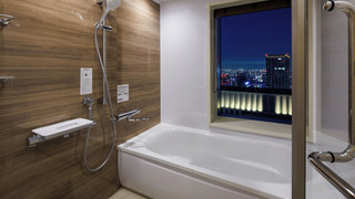 UTSUROIー(リノベーション) プレミアムコーナーキング 40平米