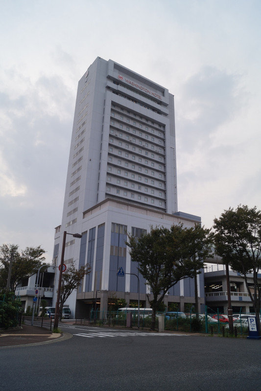 高層建築なので、遠くからでもよく見えます。