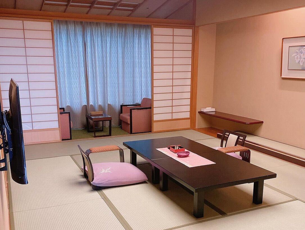 天井のデザインも素敵でした / 1