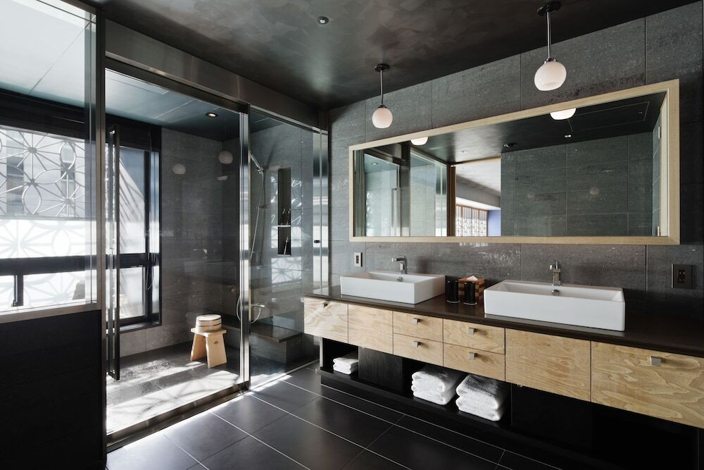 大手町の温泉で癒される誕生日3400396