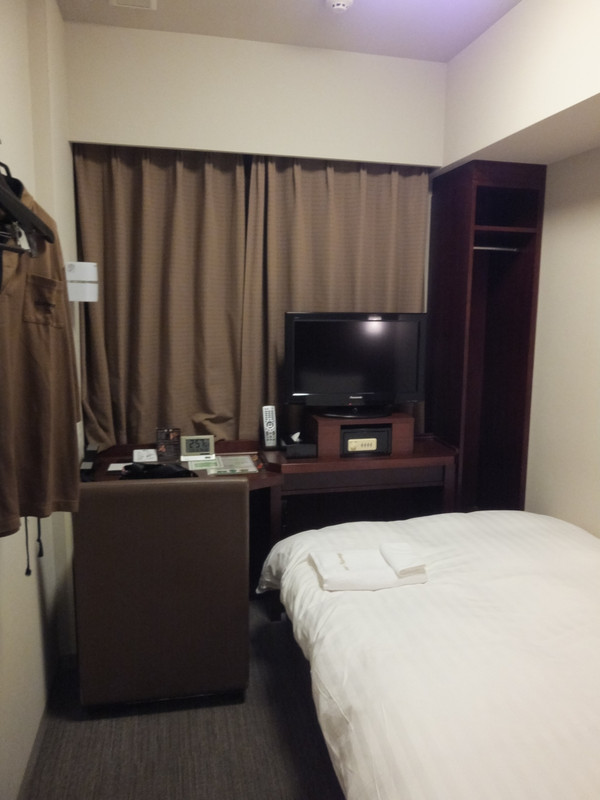 エコノミーシングルのお部屋の様子です