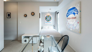 An immersive, experimental gallery for future collectors