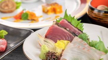 食事・飲み物 / 10