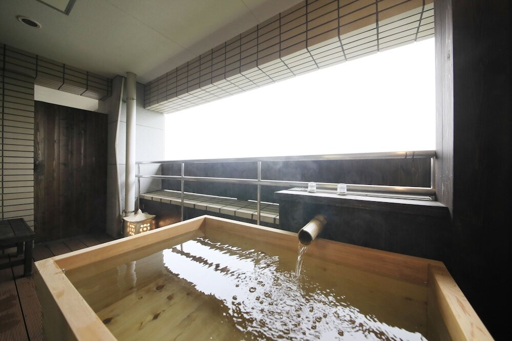 大文字山を見渡すお部屋や露天風呂でゆったりくつろぐ3569090